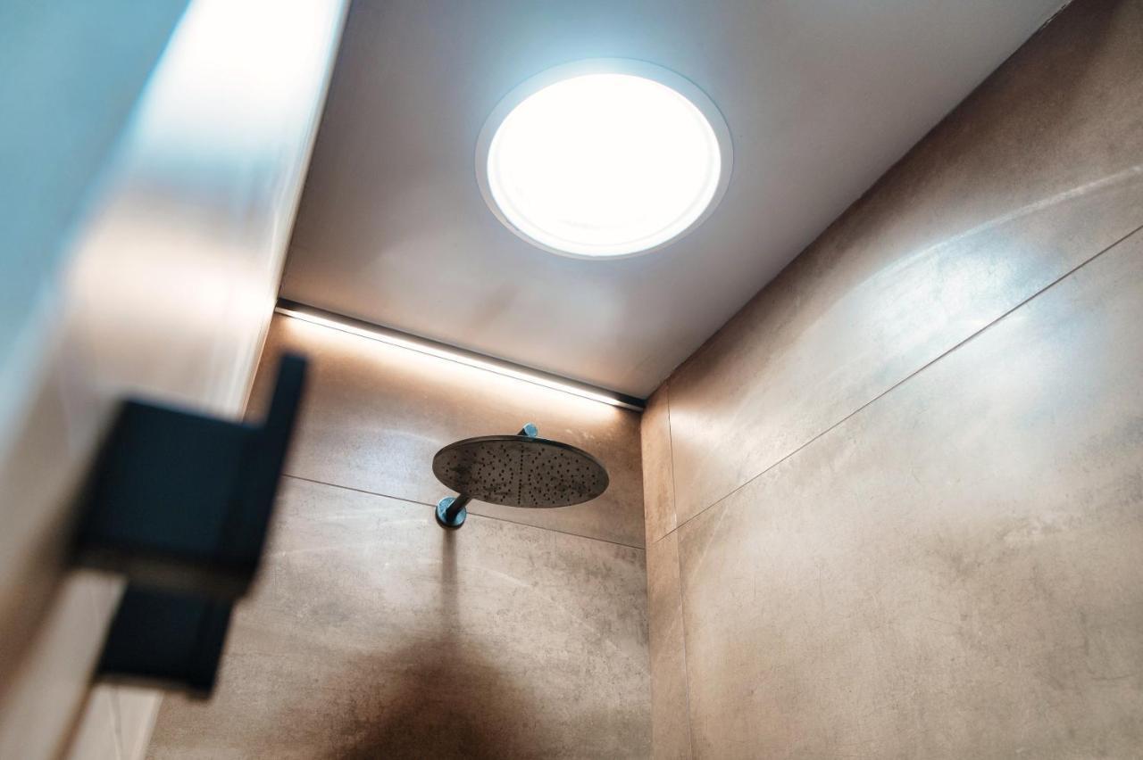 Suites Lorodellago Como - The House Of Travelers Bagian luar foto
