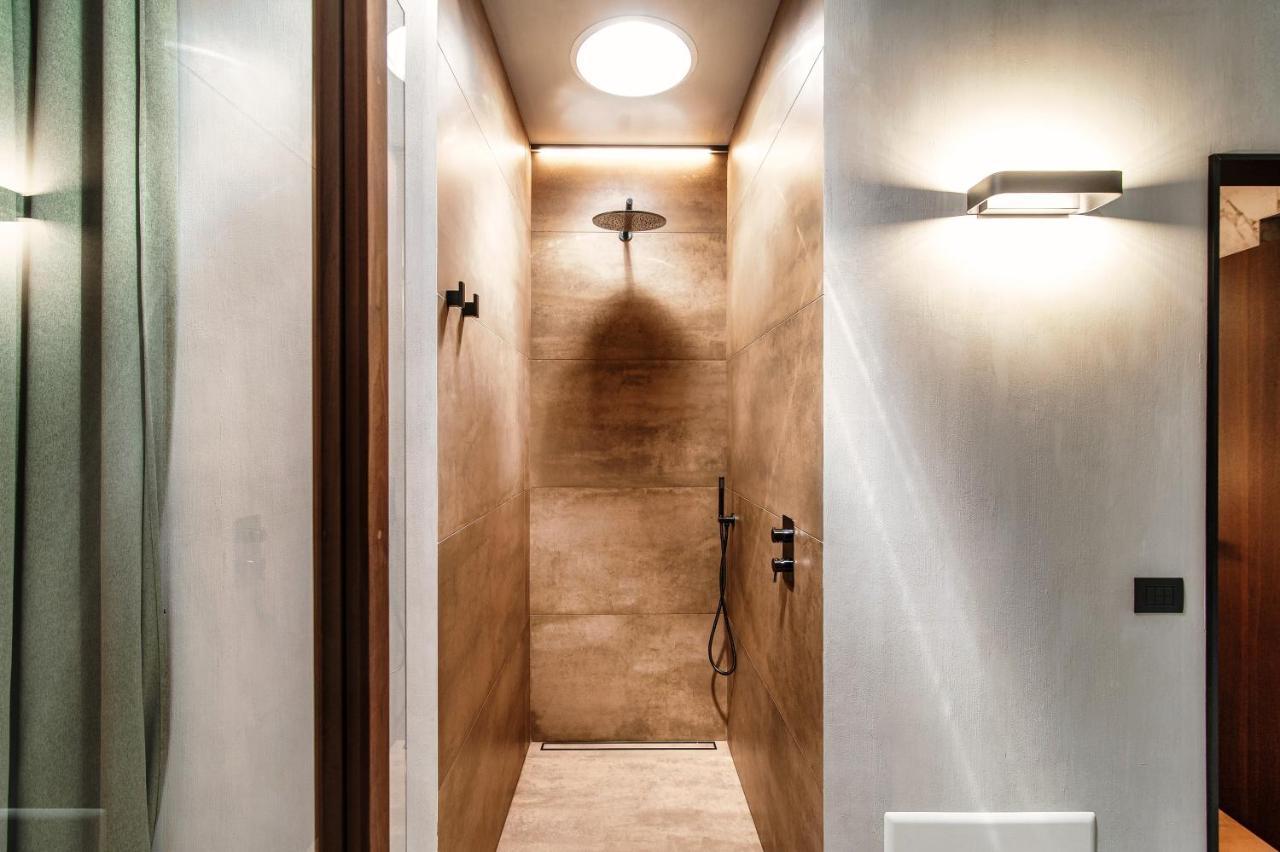 Suites Lorodellago Como - The House Of Travelers Bagian luar foto