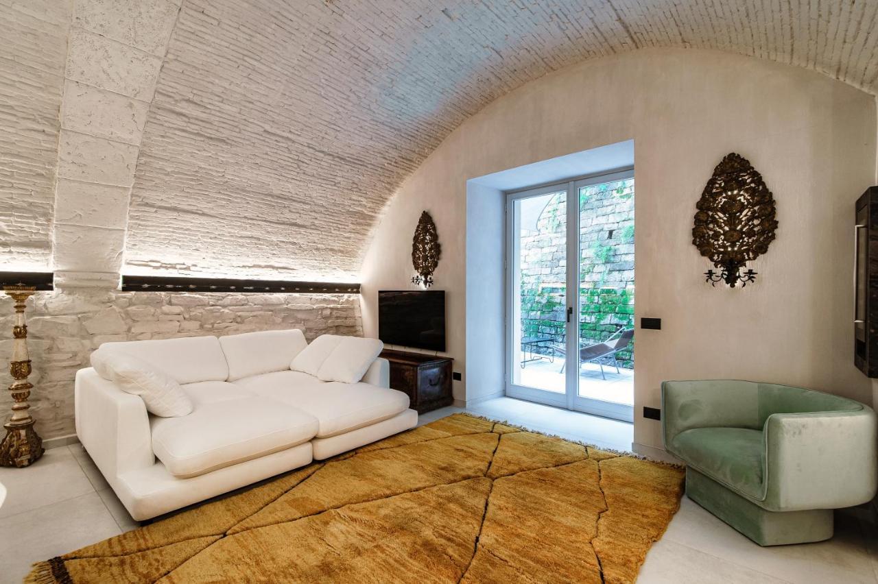 Suites Lorodellago Como - The House Of Travelers Bagian luar foto