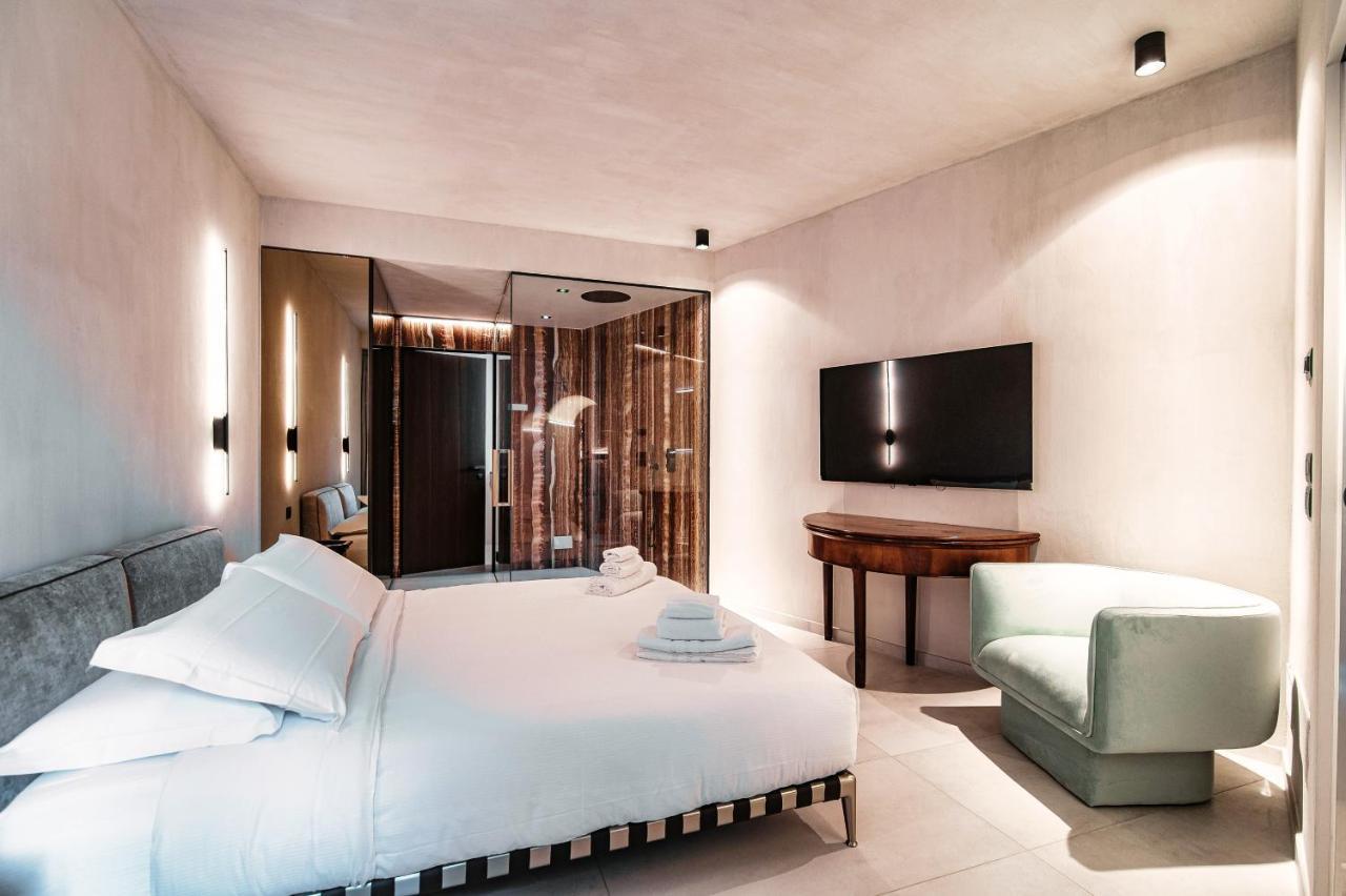 Suites Lorodellago Como - The House Of Travelers Bagian luar foto
