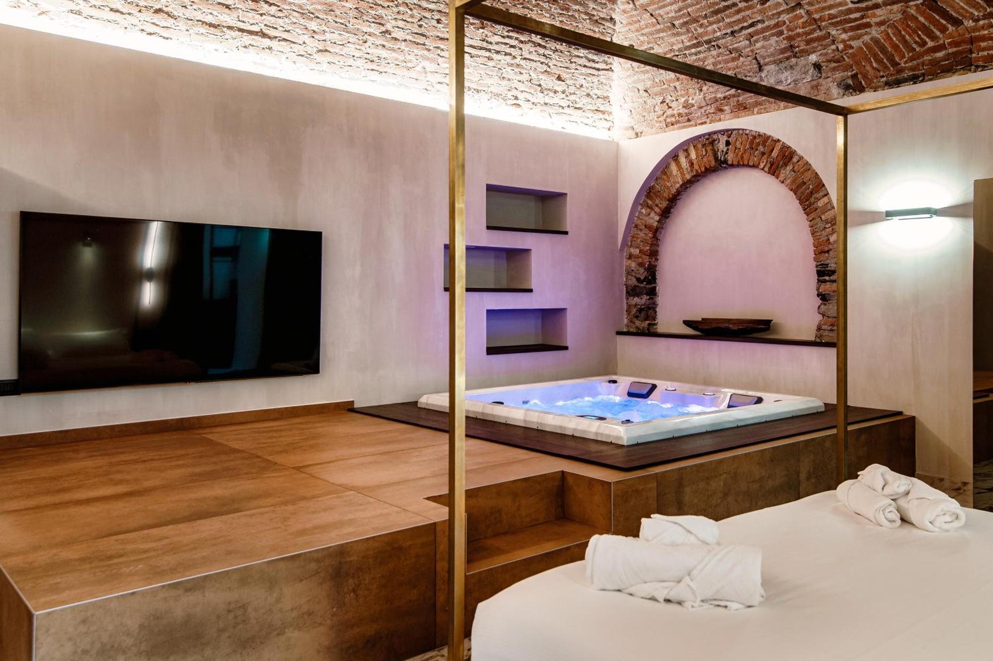 Suites Lorodellago Como - The House Of Travelers Bagian luar foto